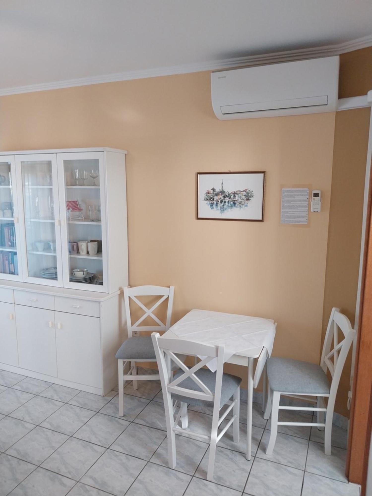 Ljubica Apartments And Rooms Supetarska Draga Εξωτερικό φωτογραφία
