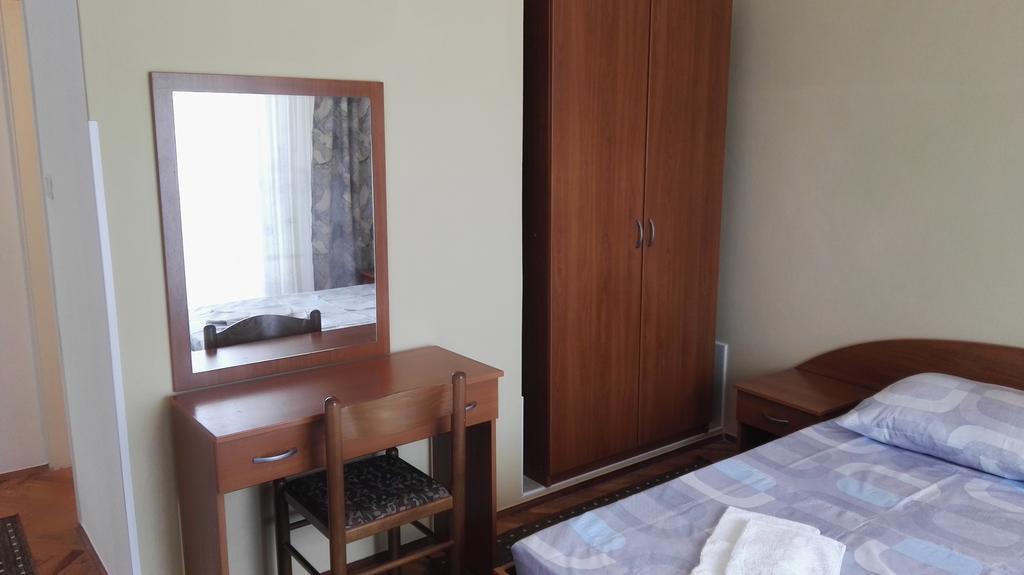 Ljubica Apartments And Rooms Supetarska Draga Εξωτερικό φωτογραφία